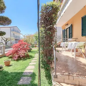 Apartment Alma One, Novigrad Istria